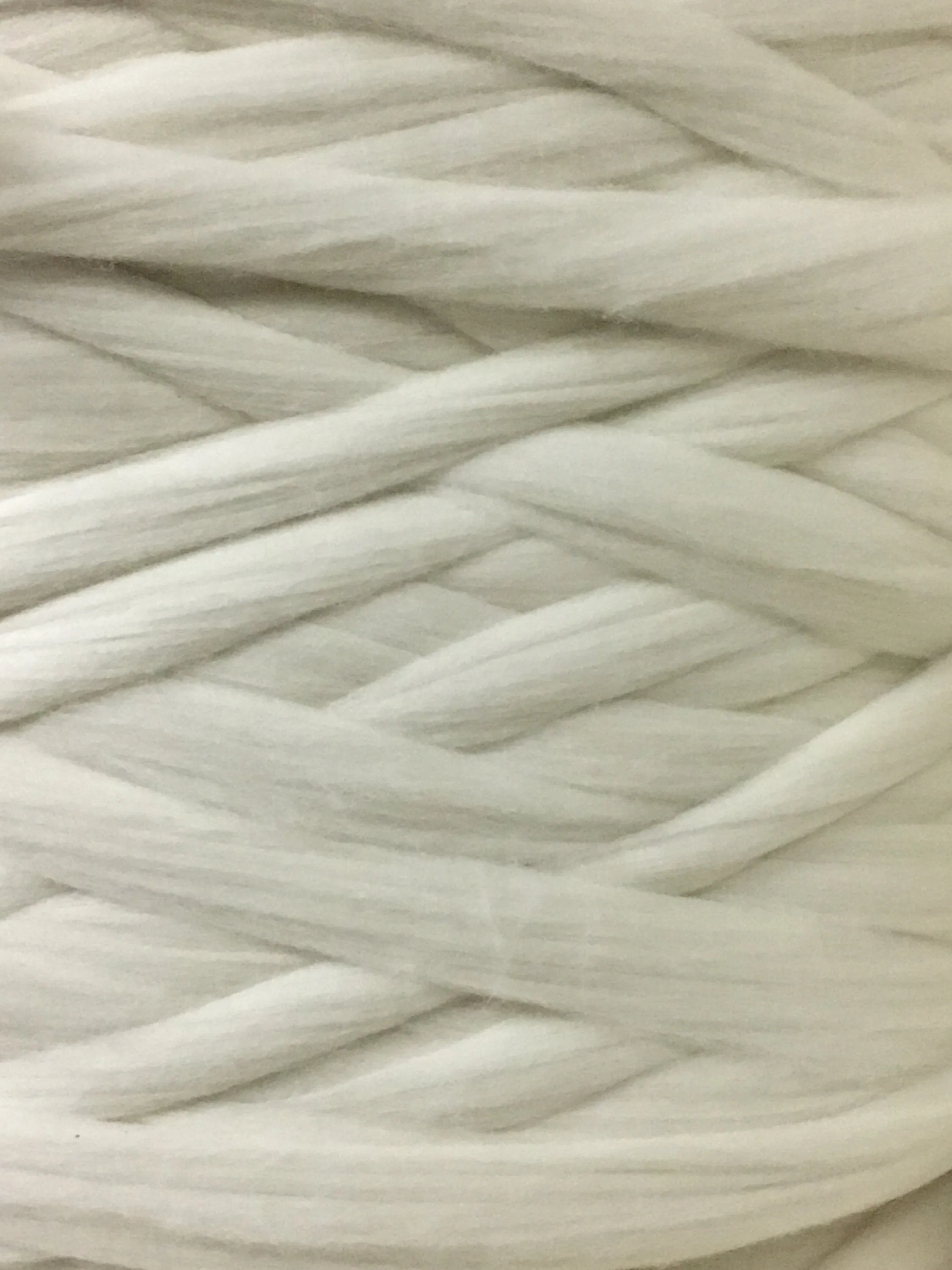 120 lbs Wool Roving  in 4 x 30 lb Rolls ,Wholesale White Wool Top Roving, Bulk Wool Roving, Bulk Yarn Roving, Wholesale Chunky Blanket Yarn