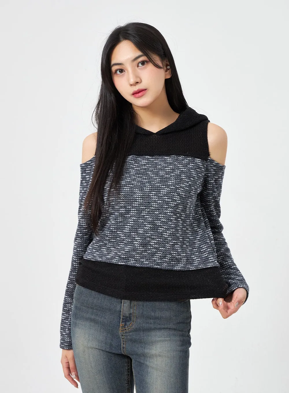 Cut Out Knit Hoodie BA310