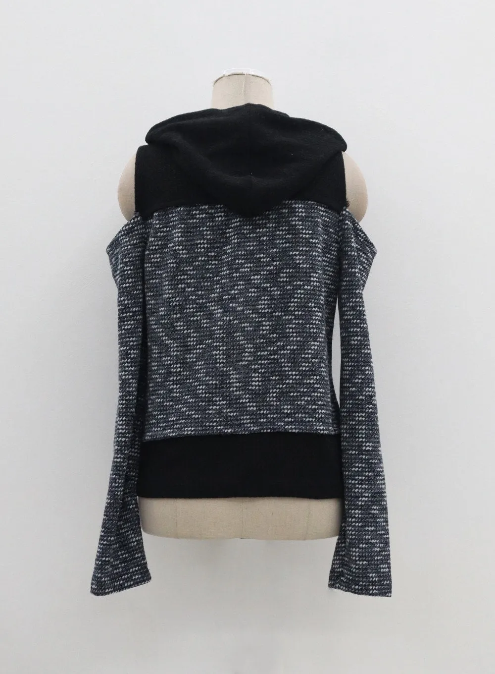 Cut Out Knit Hoodie BA310