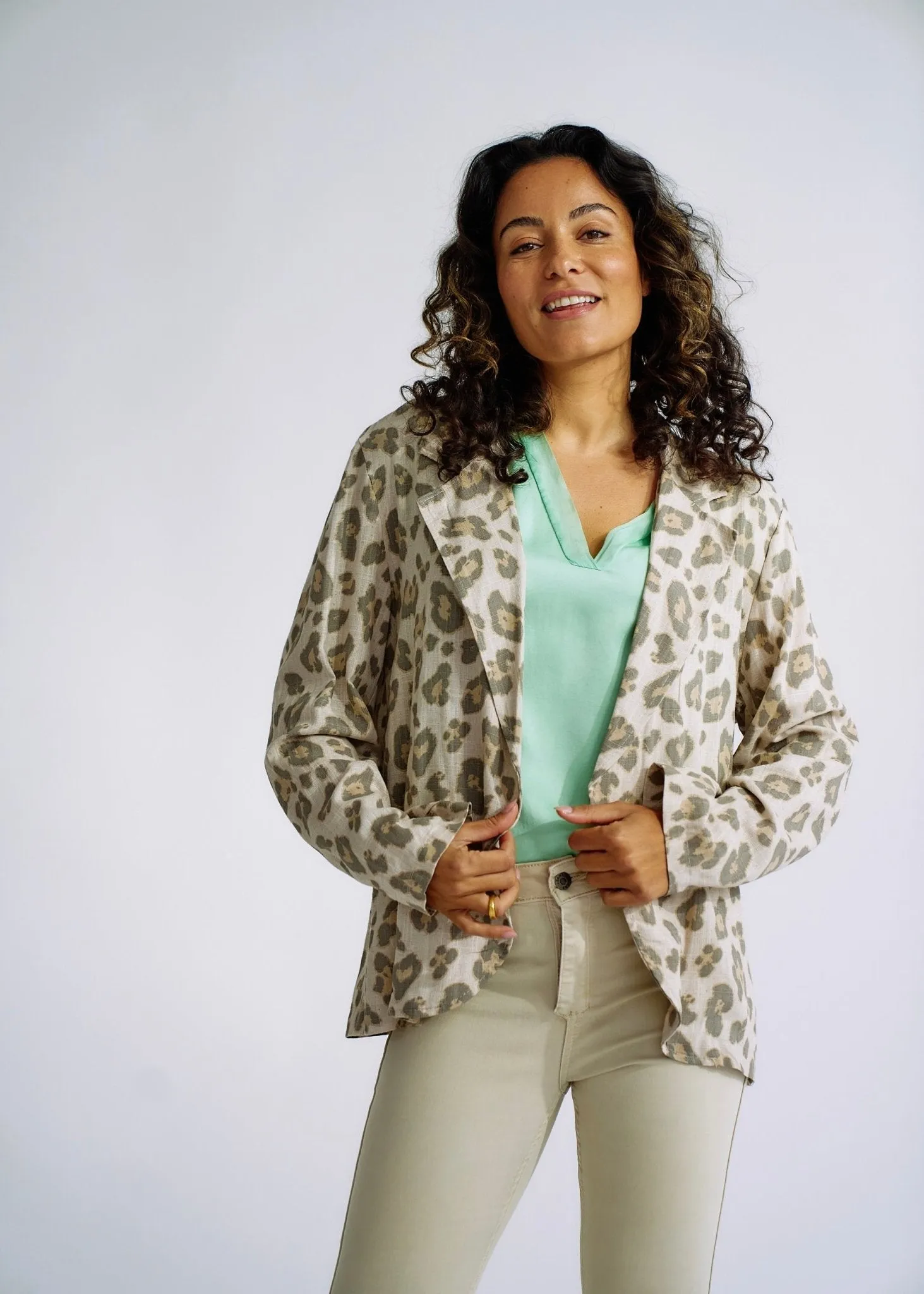 Italian Pure Linen Blazer in Leopard Print