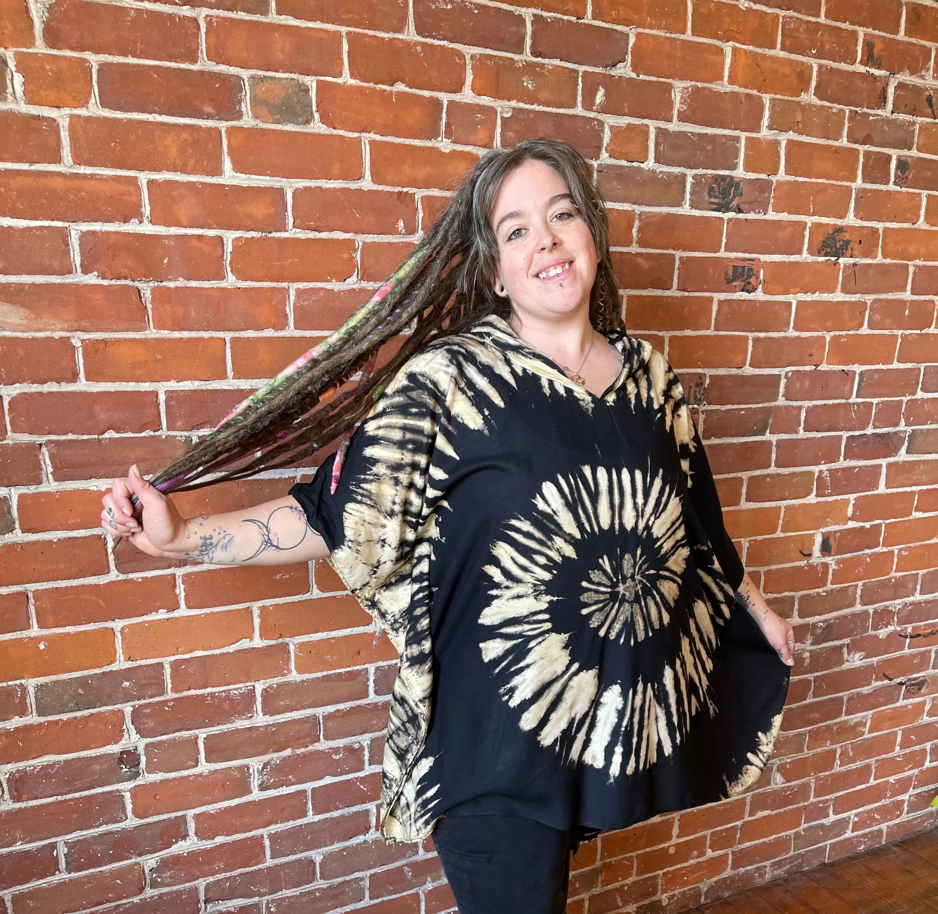 Spiral Black Beige Tie Dye Poncho Hoodie