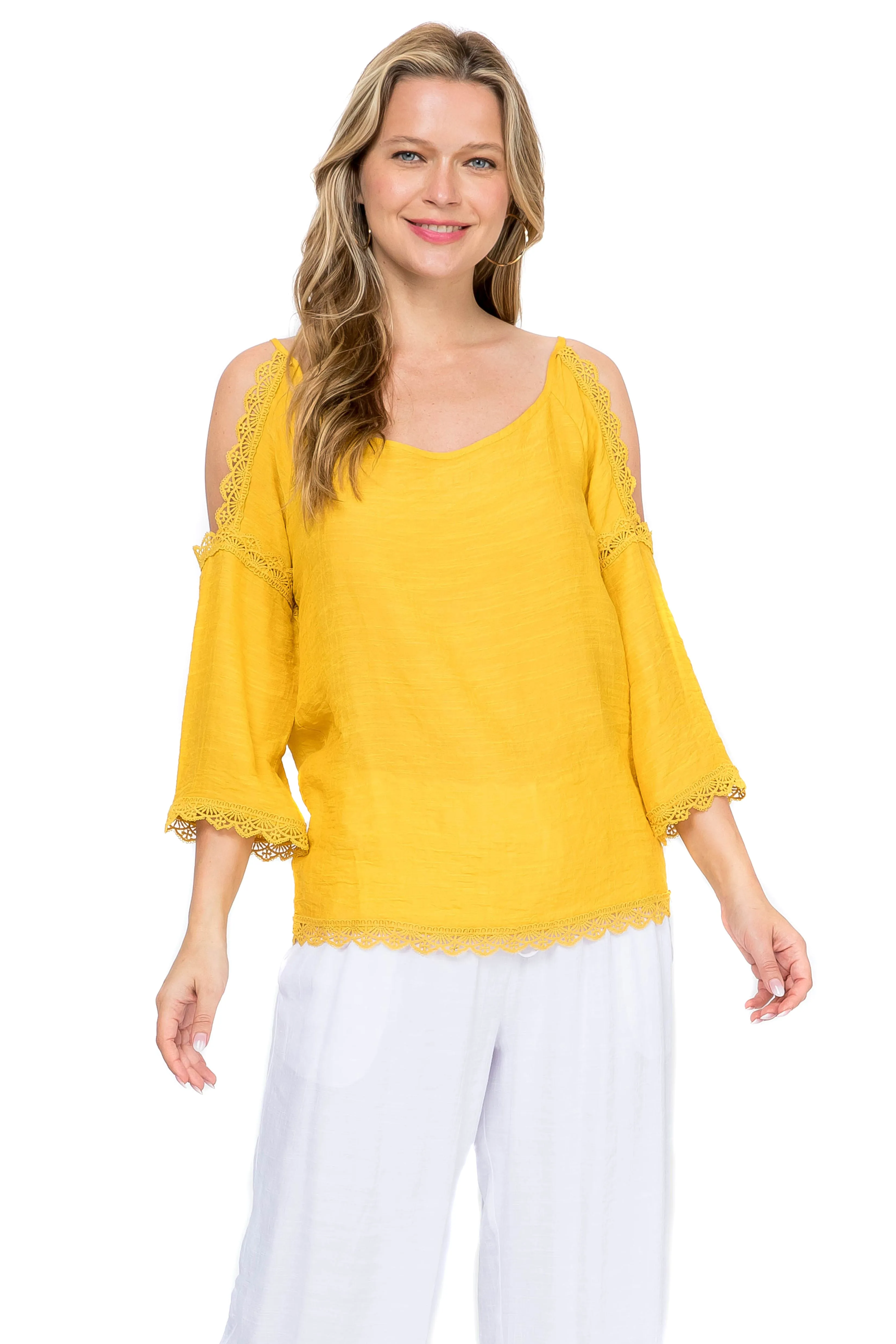 Women's Casual Cold Shoulder Scoop Neck Crochet Trimmed Hem and 3/4 Sleeve Tunic Top