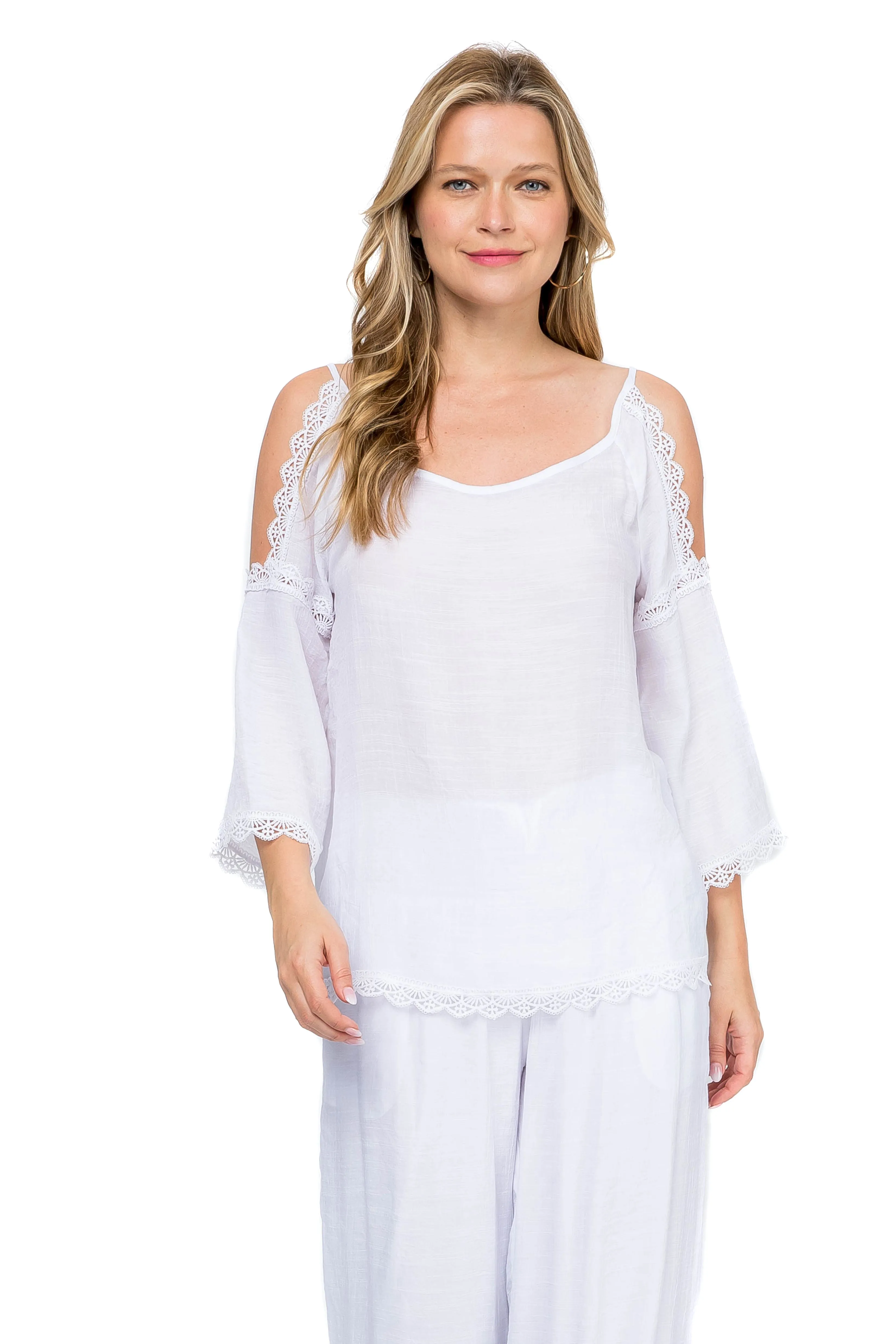 Women's Casual Cold Shoulder Scoop Neck Crochet Trimmed Hem and 3/4 Sleeve Tunic Top