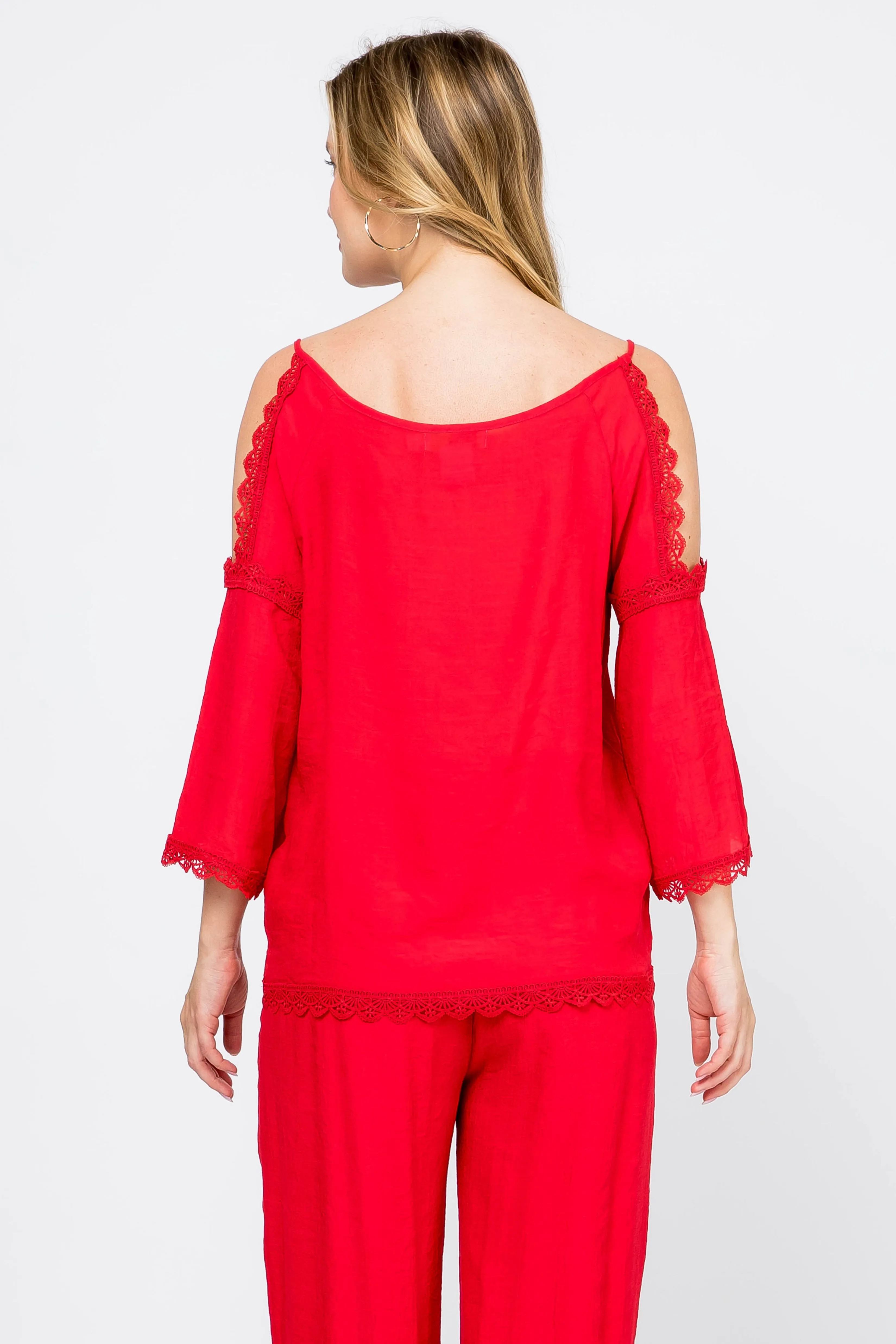 Women's Casual Cold Shoulder Scoop Neck Crochet Trimmed Hem and 3/4 Sleeve Tunic Top